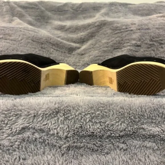 LOFT Black NuBuck Clogs - Size 9 - Picture 4 of 4